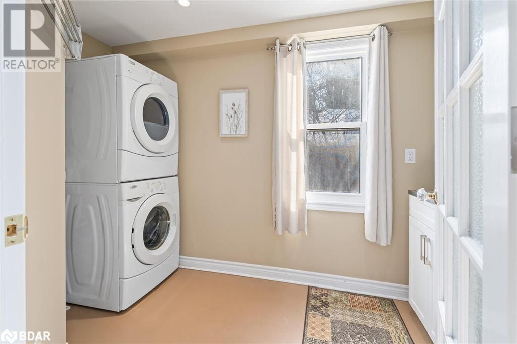 












26 CONFEDERATION Street

,
Glen Williams,




Ontario
L7G3R6

