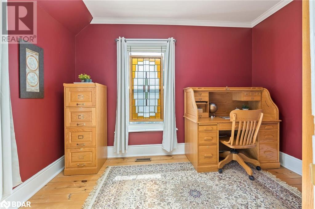 












26 CONFEDERATION Street

,
Glen Williams,




Ontario
L7G3R6

