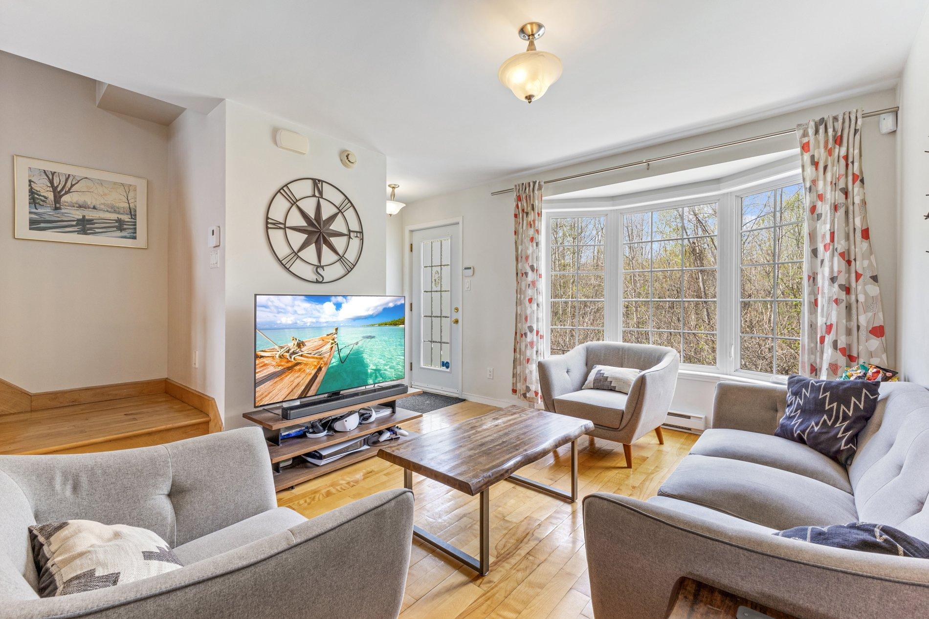 









4643


Boul. Dagenais O.

,
Laval (Fabreville),




QC
H7R1L7

