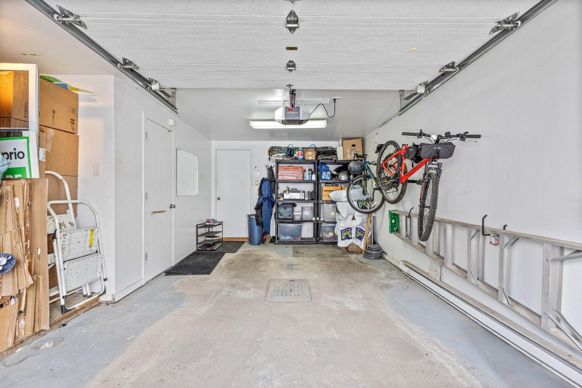 









4643


Boul. Dagenais O.

,
Laval (Fabreville),




QC
H7R1L7

