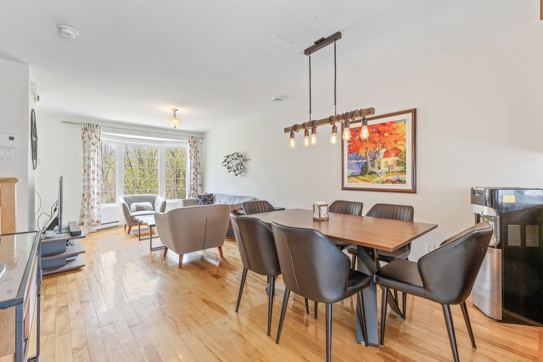 









4643


Boul. Dagenais O.

,
Laval (Fabreville),




QC
H7R1L7


