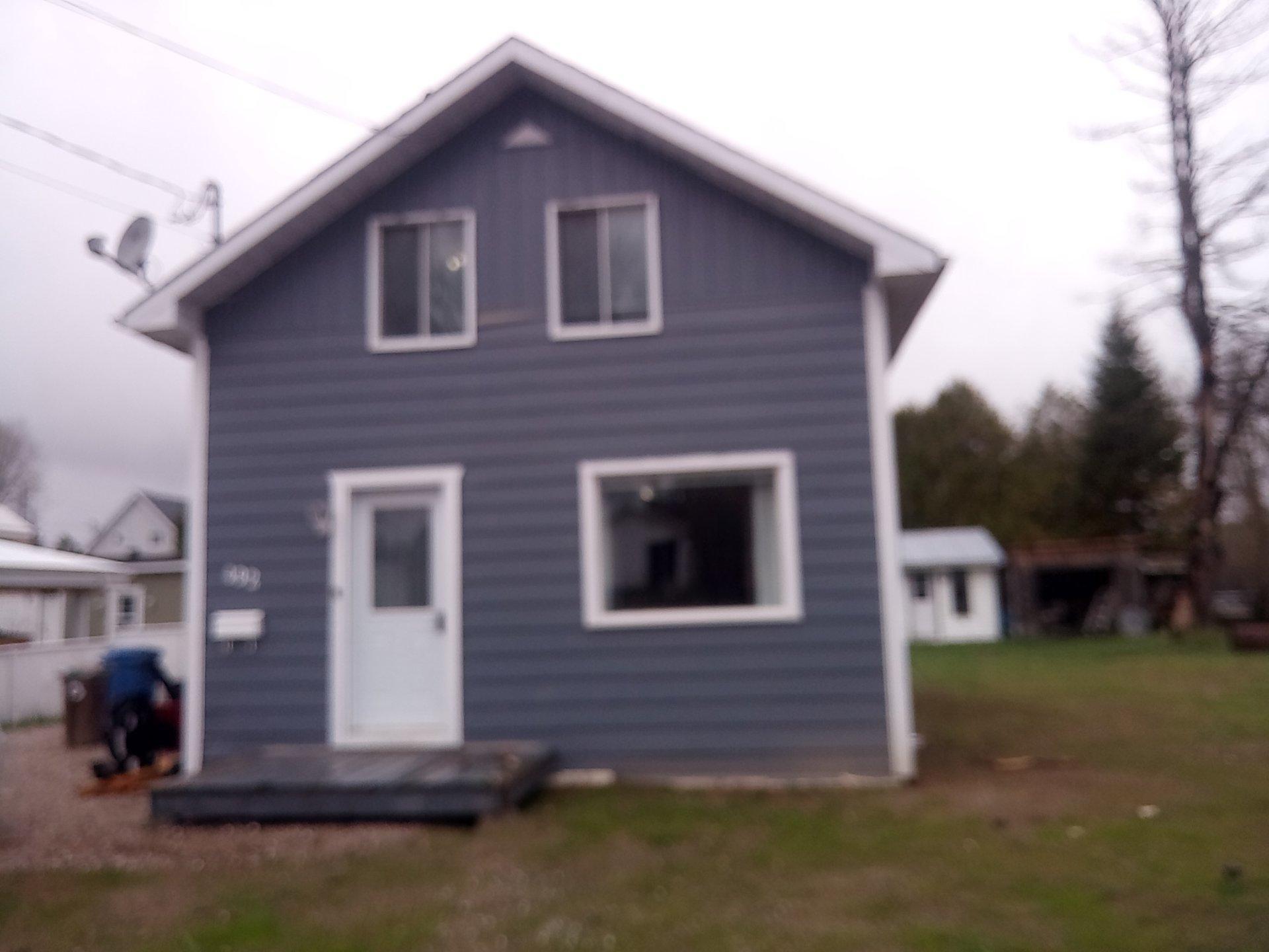 









492


Rue Ste-Anne

,
Maniwaki,




QC
J9E1J7


