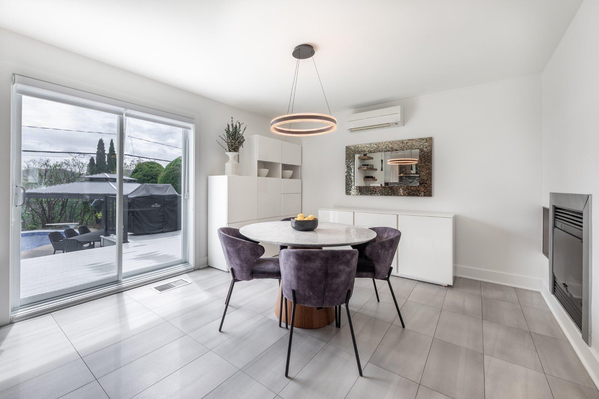 









189


Rue de Marseille

,
Sainte-Julie,




QC
J3E2C1

