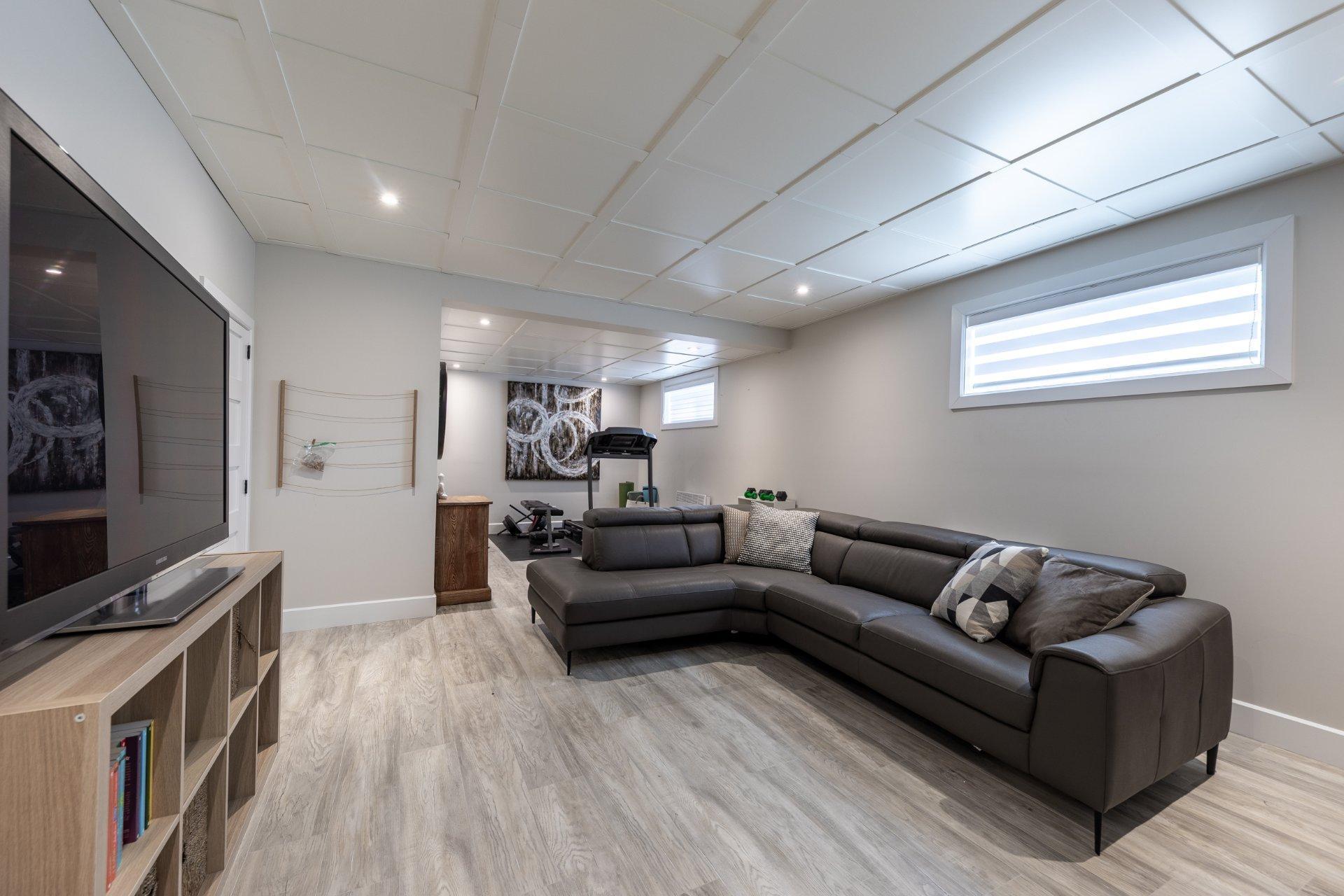 









189


Rue de Marseille

,
Sainte-Julie,




QC
J3E2C1

