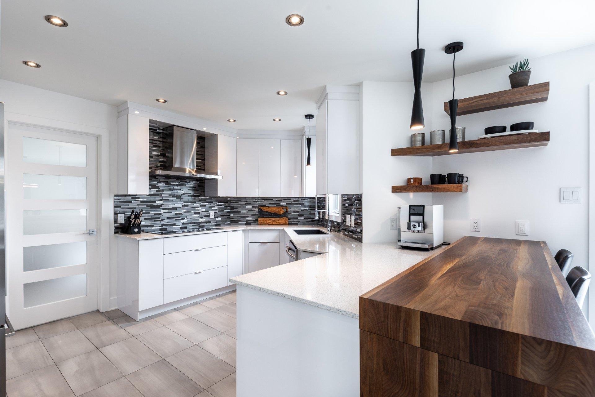 









189


Rue de Marseille

,
Sainte-Julie,




QC
J3E2C1

