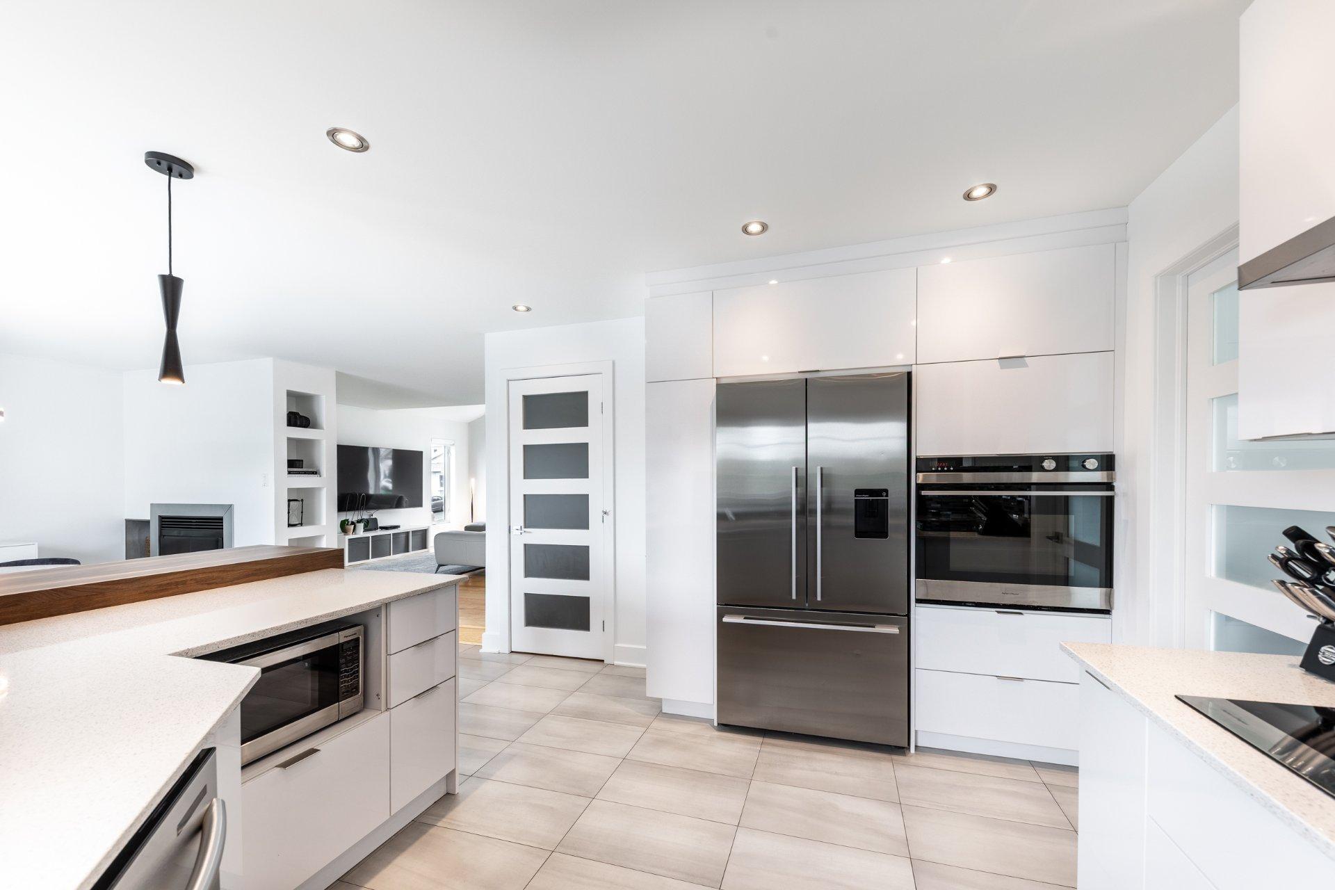 









189


Rue de Marseille

,
Sainte-Julie,




QC
J3E2C1

