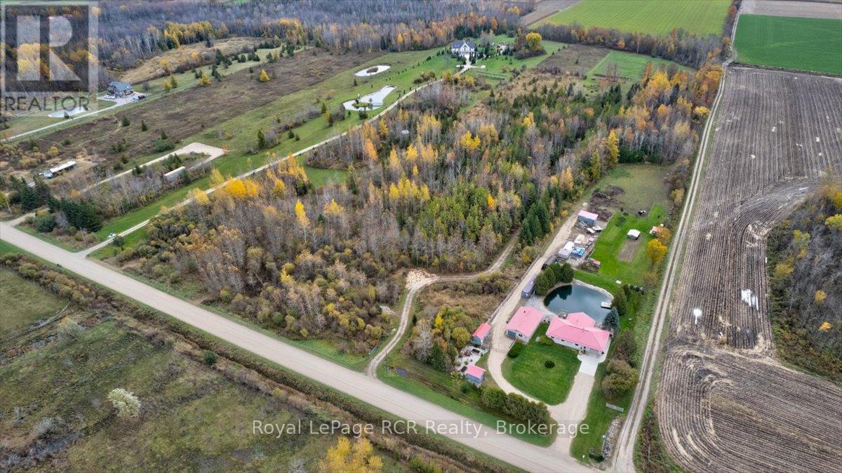












PT LT 17 SOUTHGATE 12 ROAD

,
Southgate,







Ontario
N0G2A0

