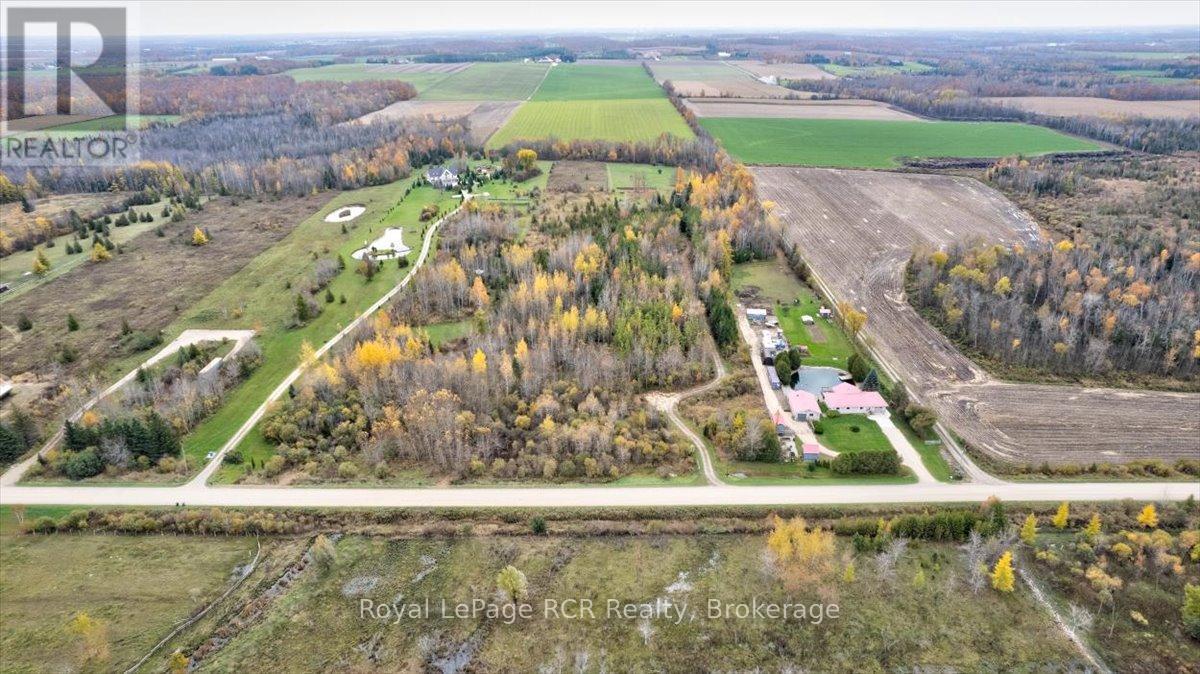 












PT LT 17 SOUTHGATE 12 ROAD

,
Southgate,







Ontario
N0G2A0

