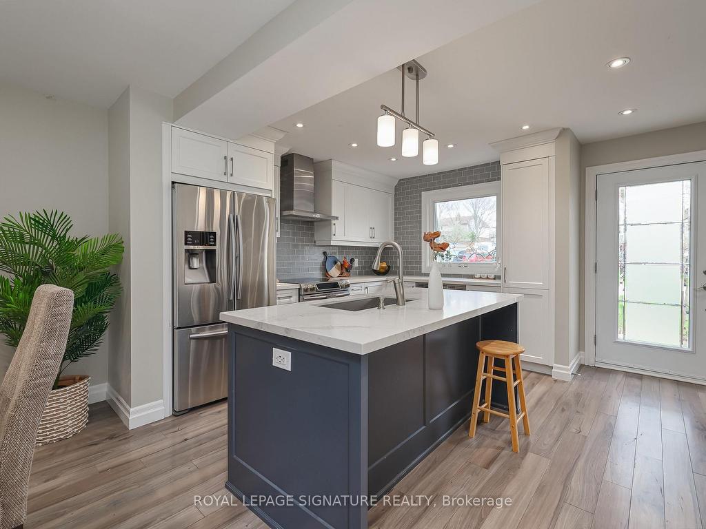 









342


Homestead

Court,
Oshawa,




ON
L1J 6V3

