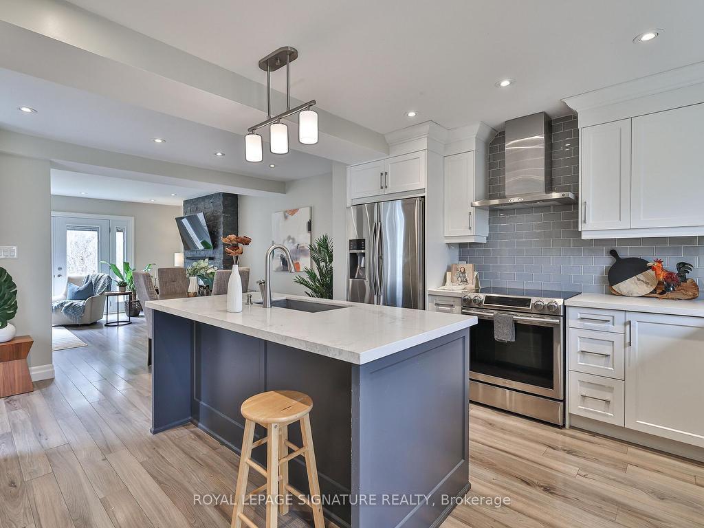









342


Homestead

Court,
Oshawa,




ON
L1J 6V3

