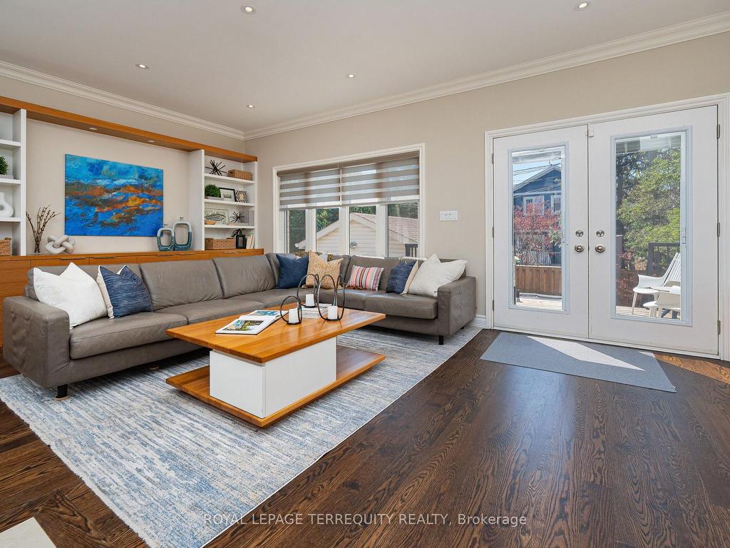 









72


Northbrook

Road,
Toronto,




ON
M4J 4G3

