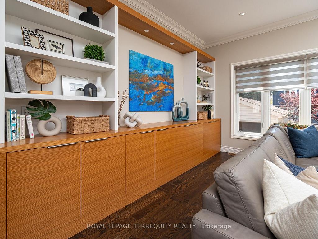 









72


Northbrook

Road,
Toronto,




ON
M4J 4G3

