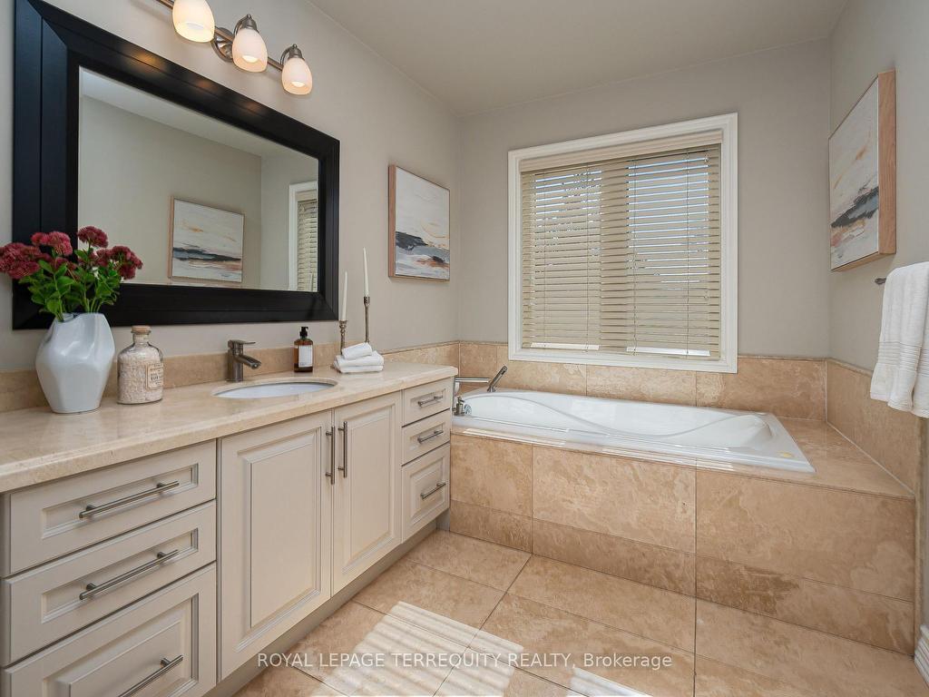 









72


Northbrook

Road,
Toronto,




ON
M4J 4G3

