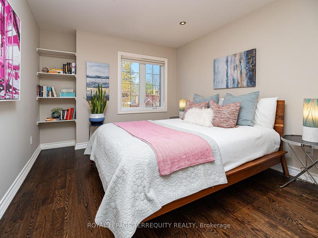 









72


Northbrook

Road,
Toronto,




ON
M4J 4G3

