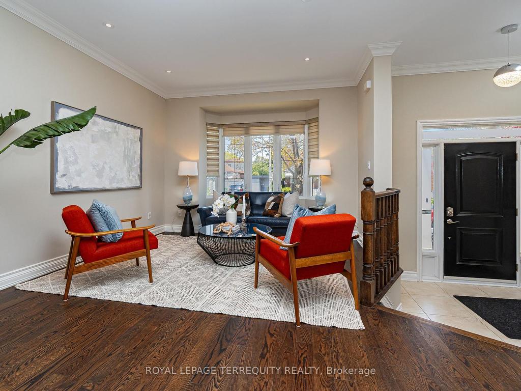 









72


Northbrook

Road,
Toronto,




ON
M4J 4G3

