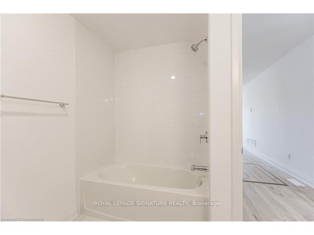 









777


Beach

Boulevard,
Hamilton,




ON
L8H 6Y5

