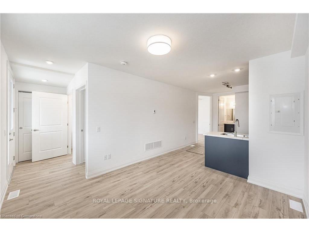 









777


Beach

Boulevard,
Hamilton,




ON
L8H 6Y5

