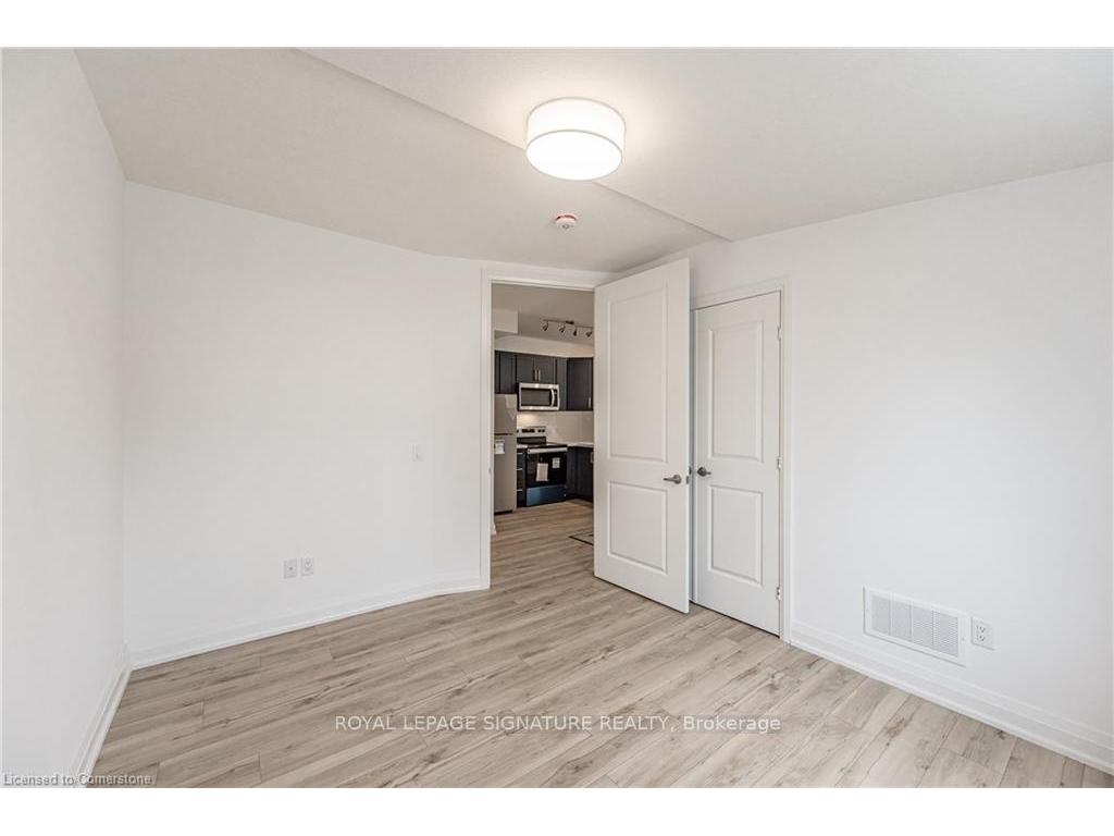 









777


Beach

Boulevard,
Hamilton,




ON
L8H 6Y5

