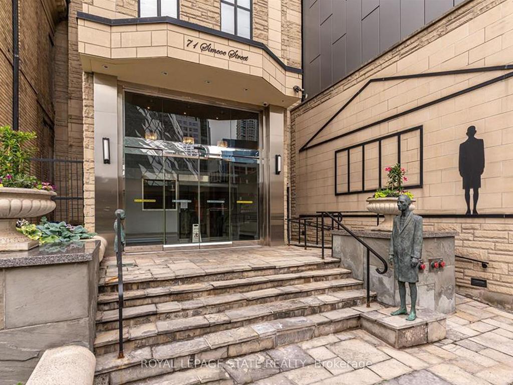 









71


Simcoe

Street, 2201,
Toronto,




ON
M5J 2S9

