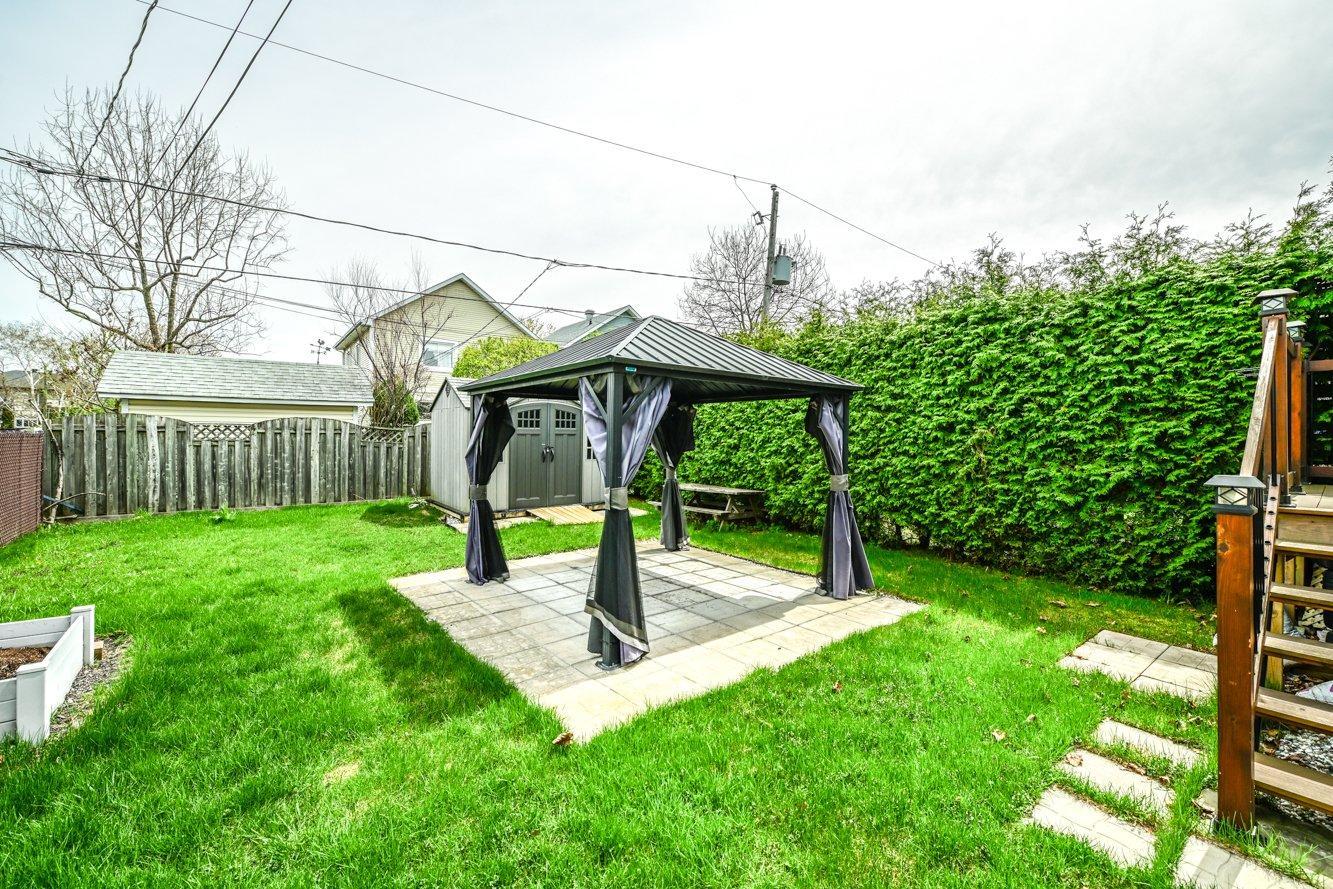 









1495


Ch. St-José

,
La Prairie,




QC
J5R6A9

