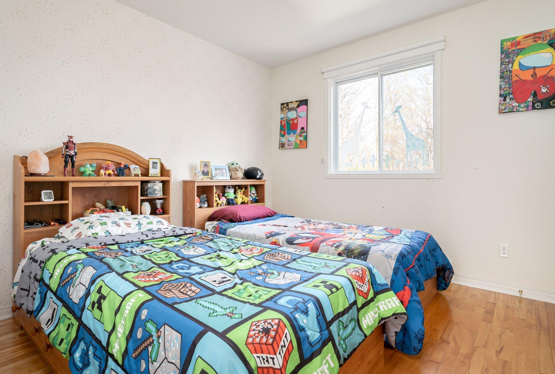 









3140


Rue Archambault

,
Longueuil (Le Vieux-Longueuil),




QC
J4M2W3

