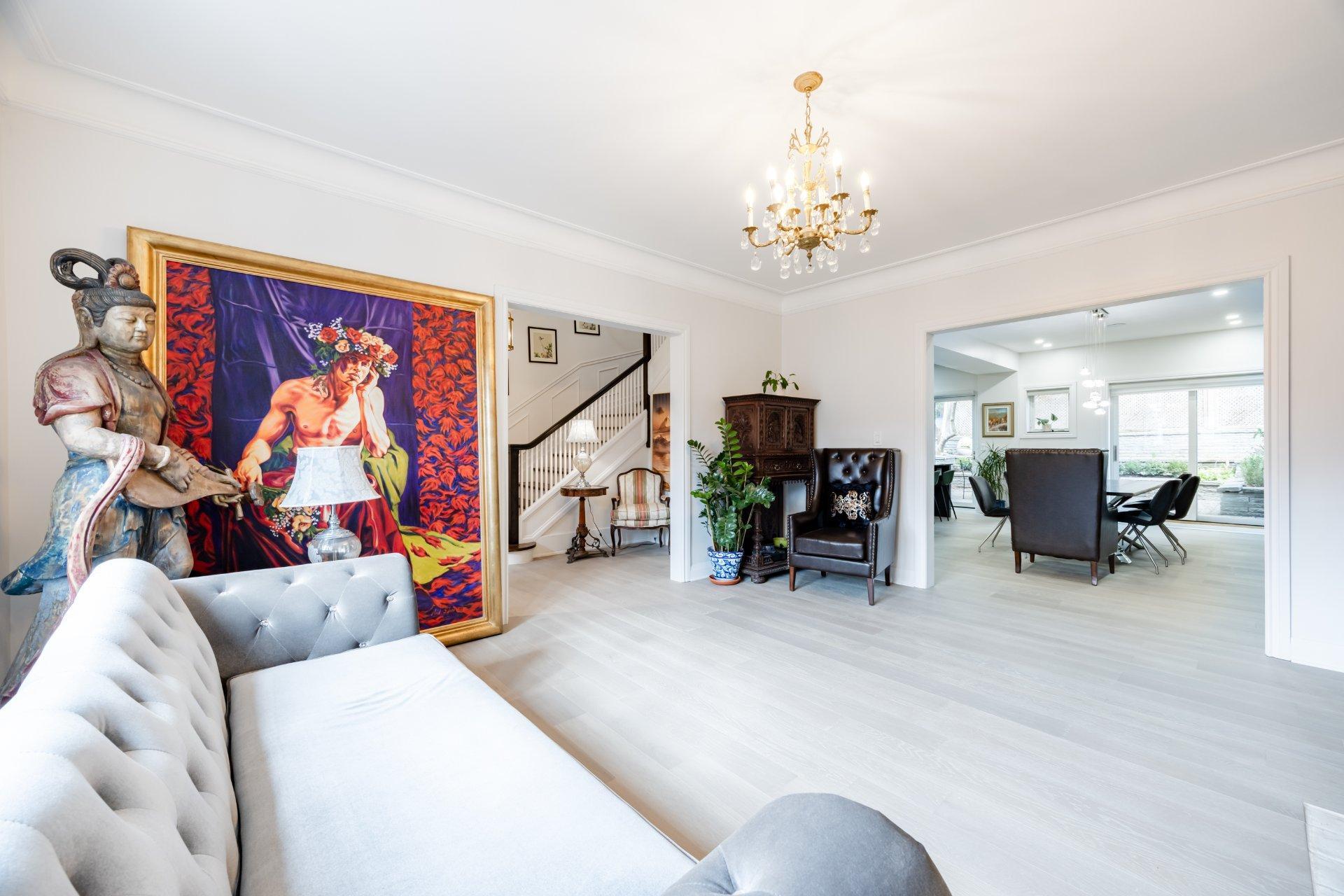 









35


Av. Thornhill

,
Westmount,




QC
H3Y2E1

