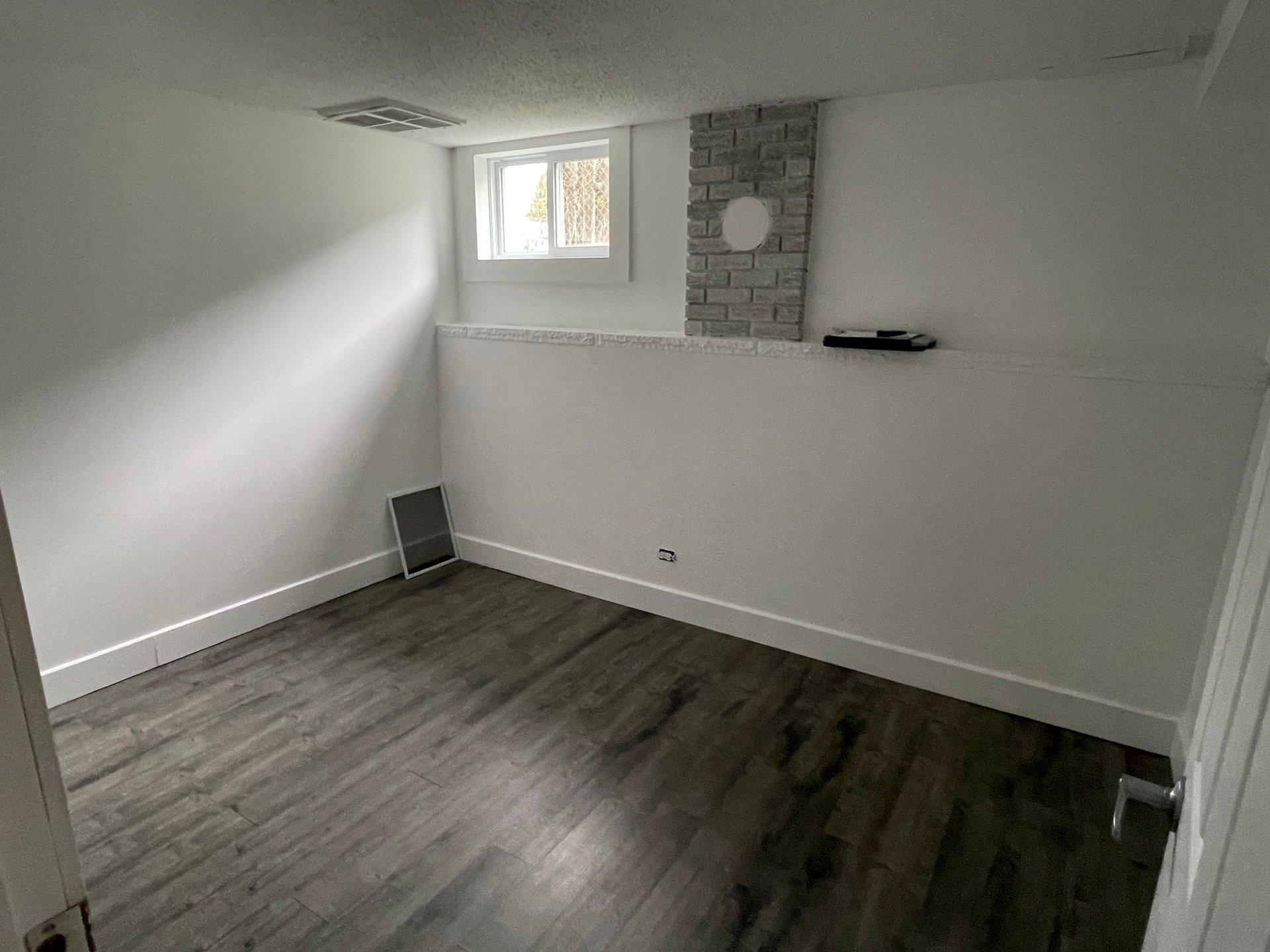 









338


Rue James-Martin

,
Gatineau (Buckingham),




QC
J8L3B4

