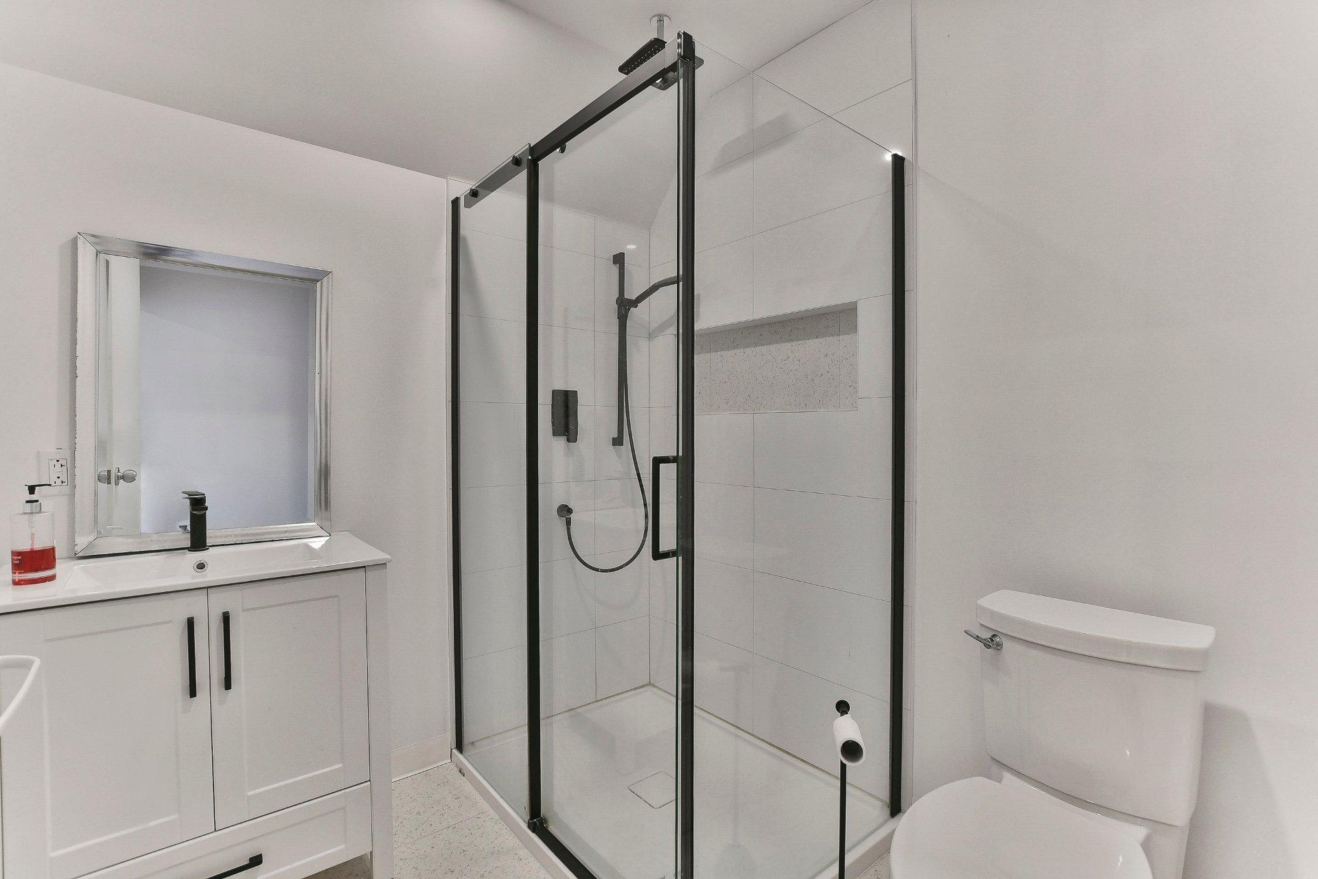 









100


Rue Thibodeau

,
L'Assomption,




QC
J5W4V3

