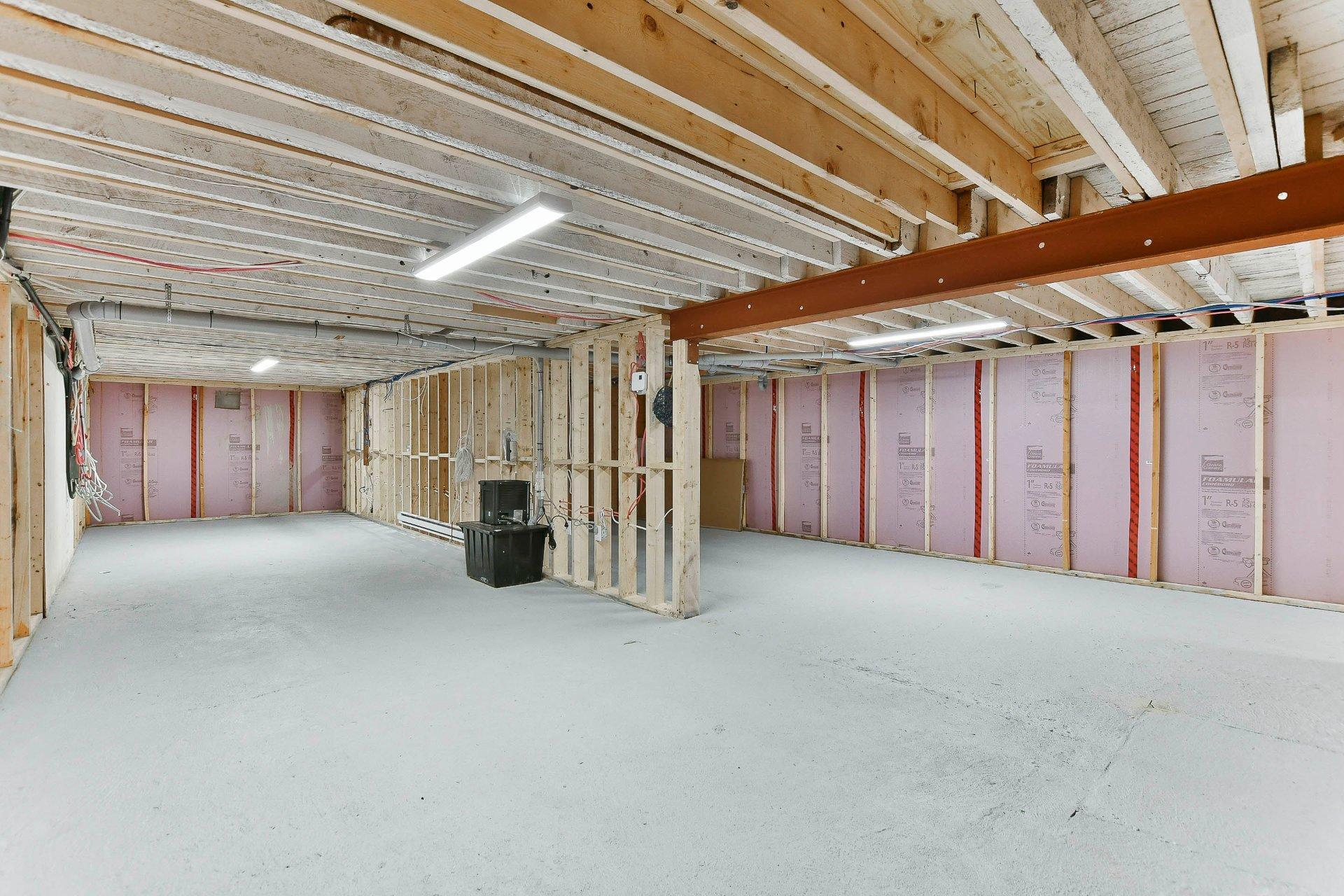 









100


Rue Thibodeau

,
L'Assomption,




QC
J5W4V3

