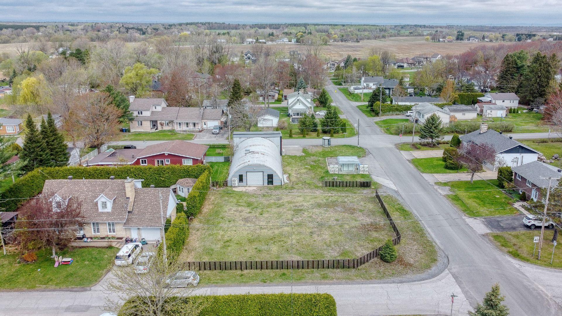 









100


Rue Thibodeau

,
L'Assomption,




QC
J5W4V3

