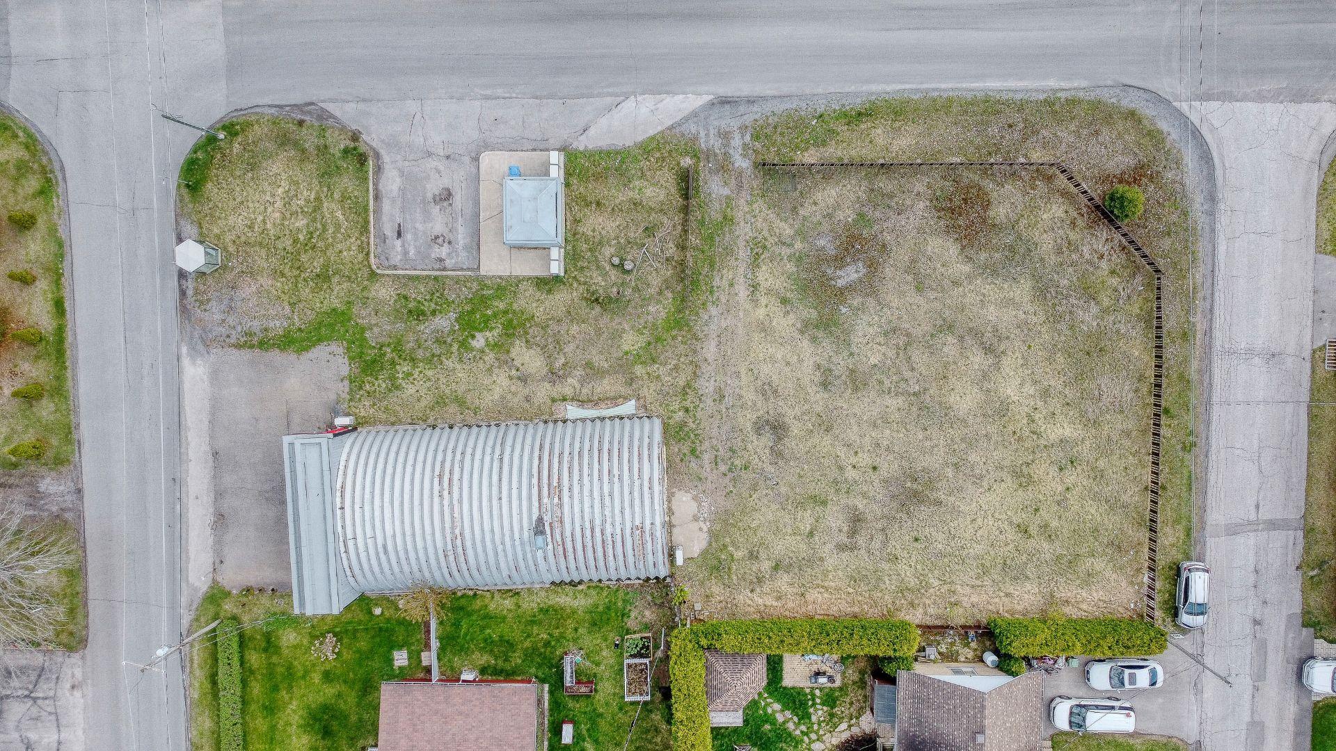 









100


Rue Thibodeau

,
L'Assomption,




QC
J5W4V3

