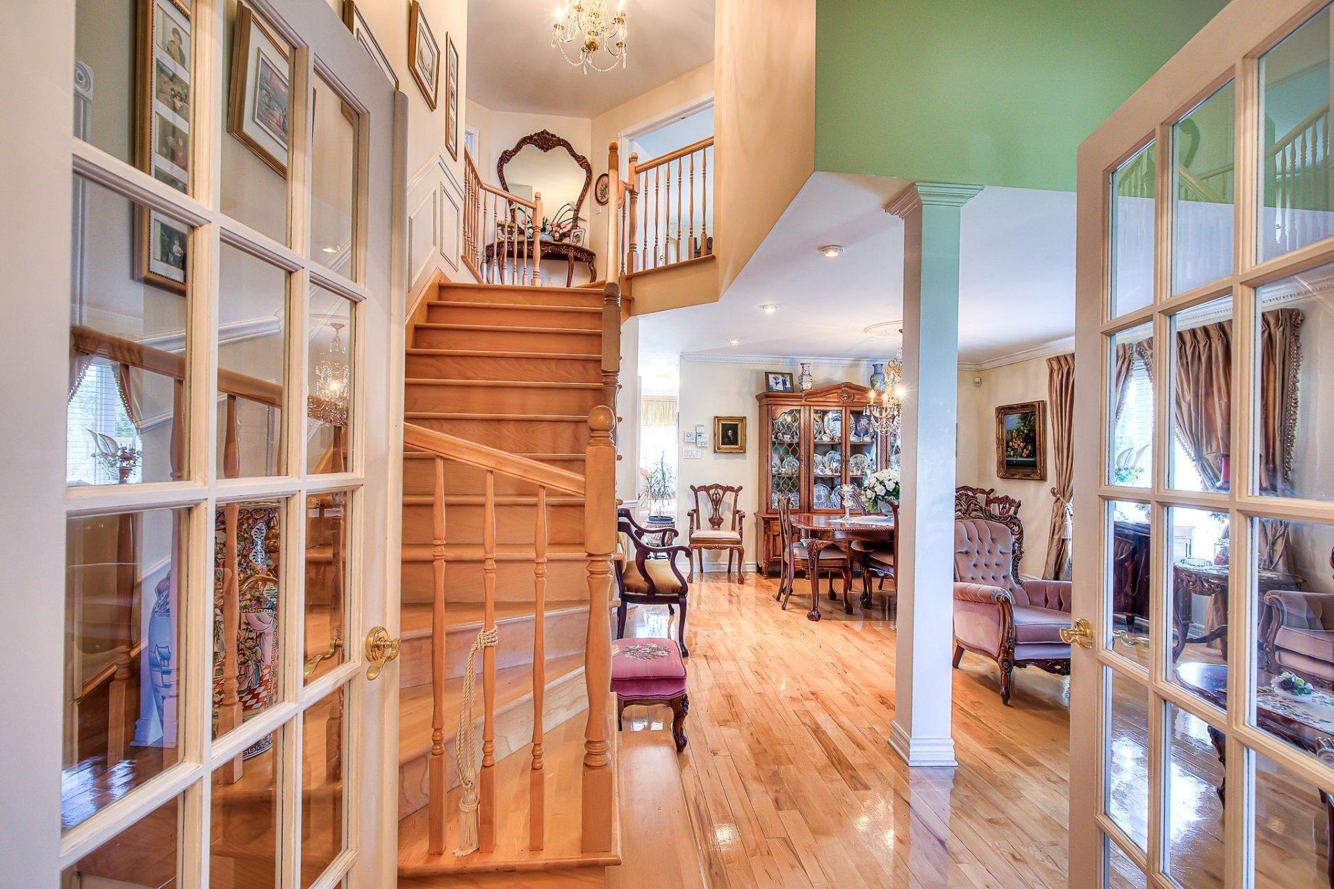 









265


Rue Maupassant

,
Dollard-des-Ormeaux,




QC
H9G3B6

