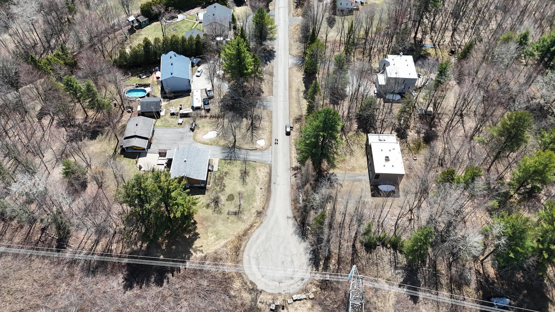 












Rue Télesphore

,
Terrebonne (Terrebonne),







QC
J6Y1C2

