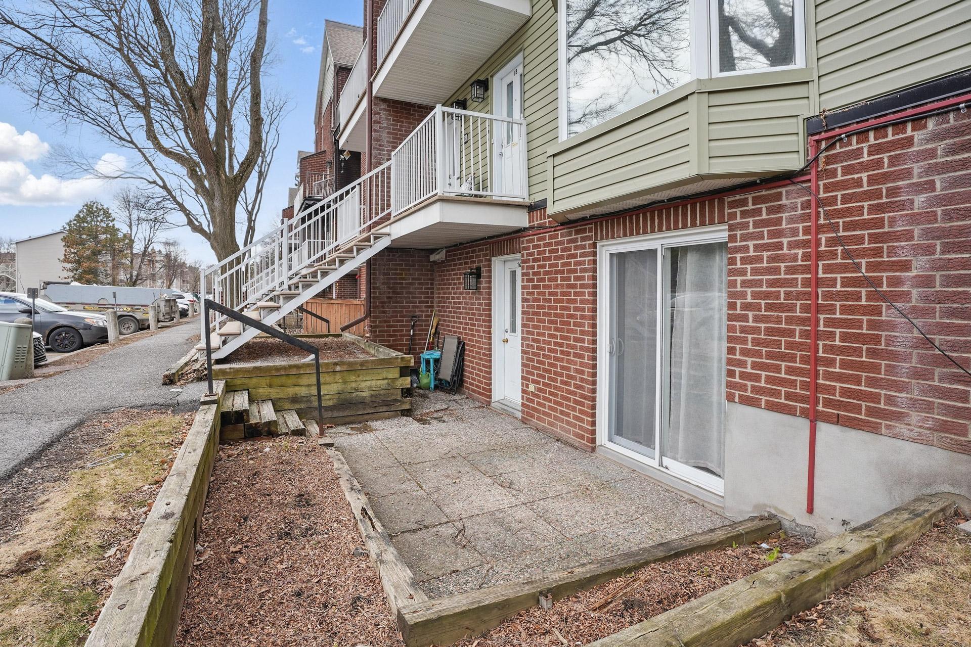 









115


Av. des Jonquilles

, 16,
Gatineau (Hull),




QC
J9A2K4

