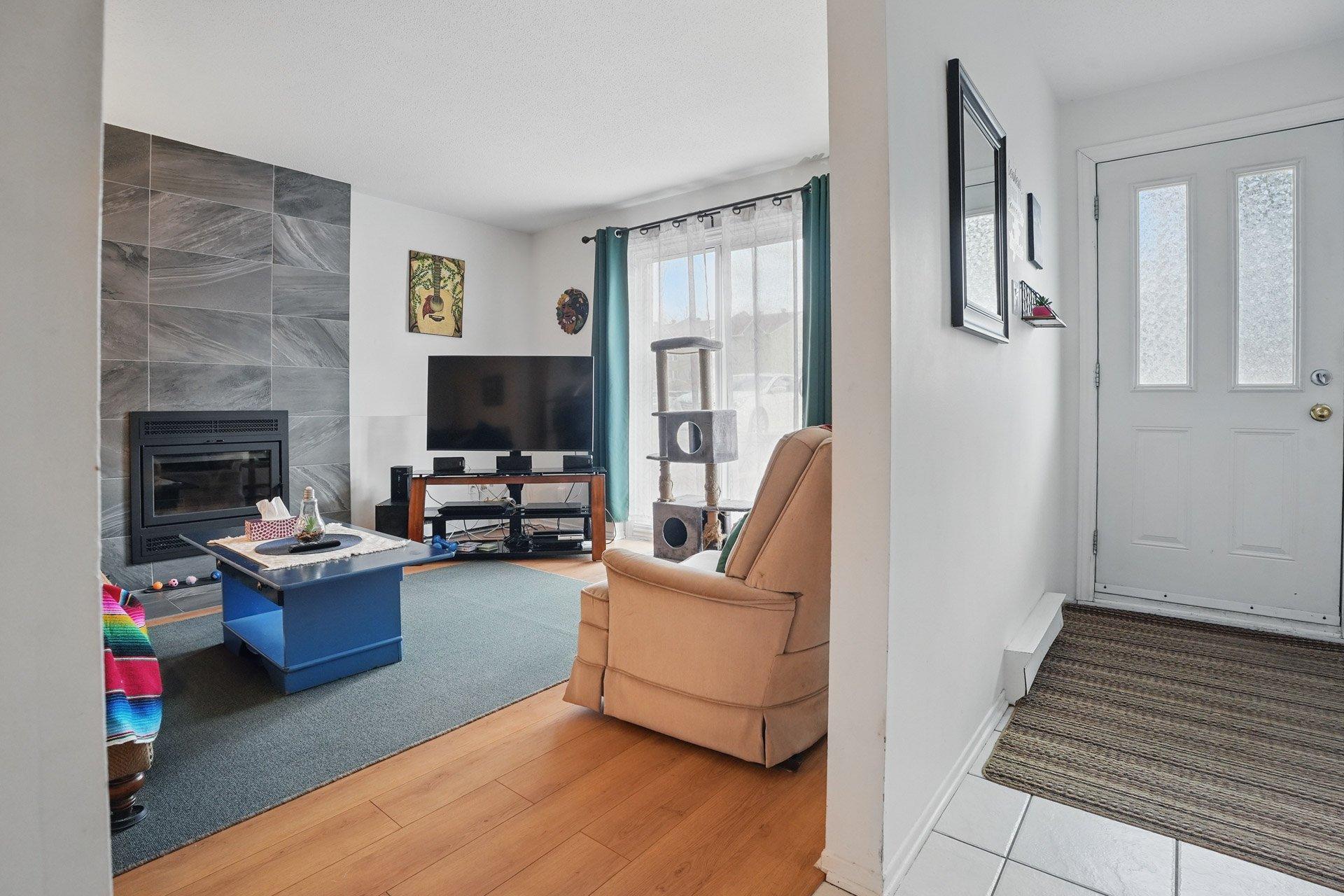 









115


Av. des Jonquilles

, 16,
Gatineau (Hull),




QC
J9A2K4

