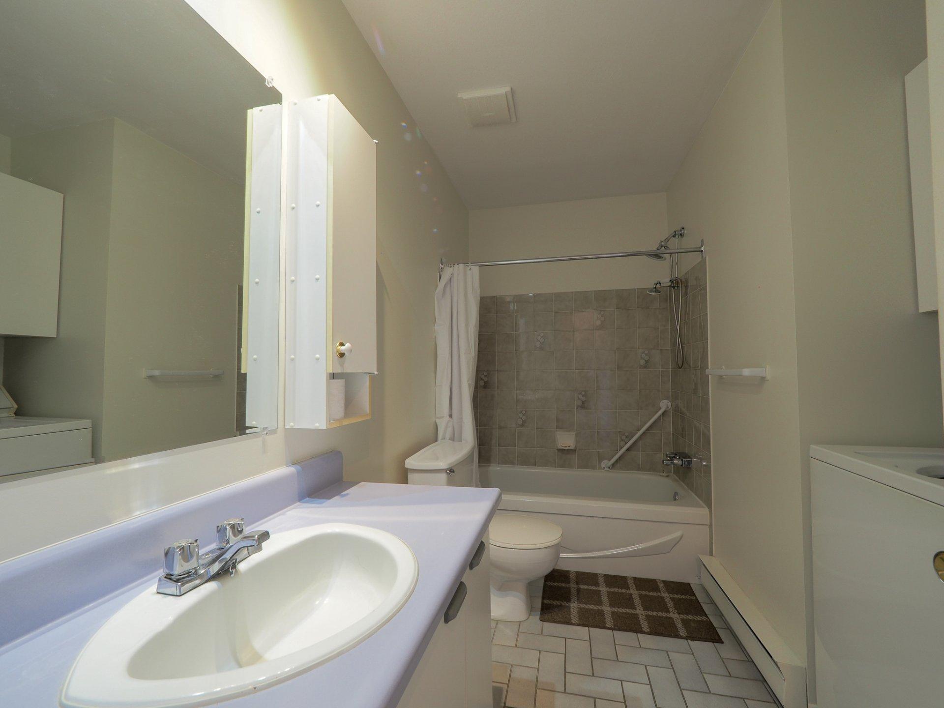 









1410

 - 1414


8e Rue

,
Trois-Rivières,




QC
G8Y2Y8

