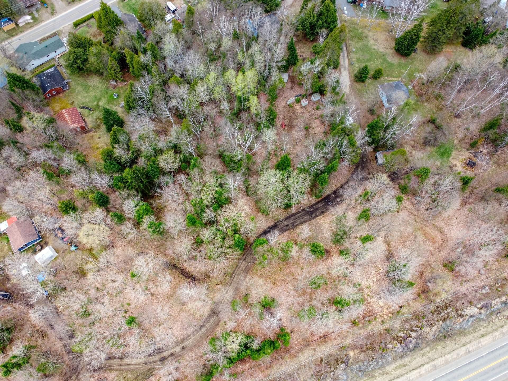 









6


Imp. des Pionniers

,
Lac-des-Plages,




QC
J0T1K0

