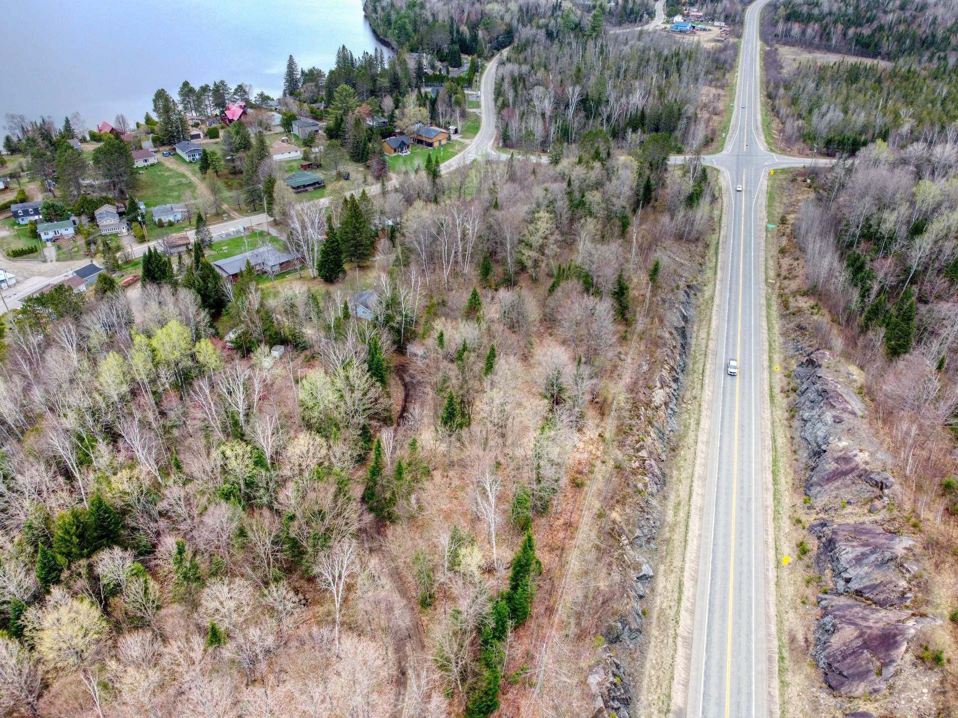 









6


Imp. des Pionniers

,
Lac-des-Plages,




QC
J0T1K0

