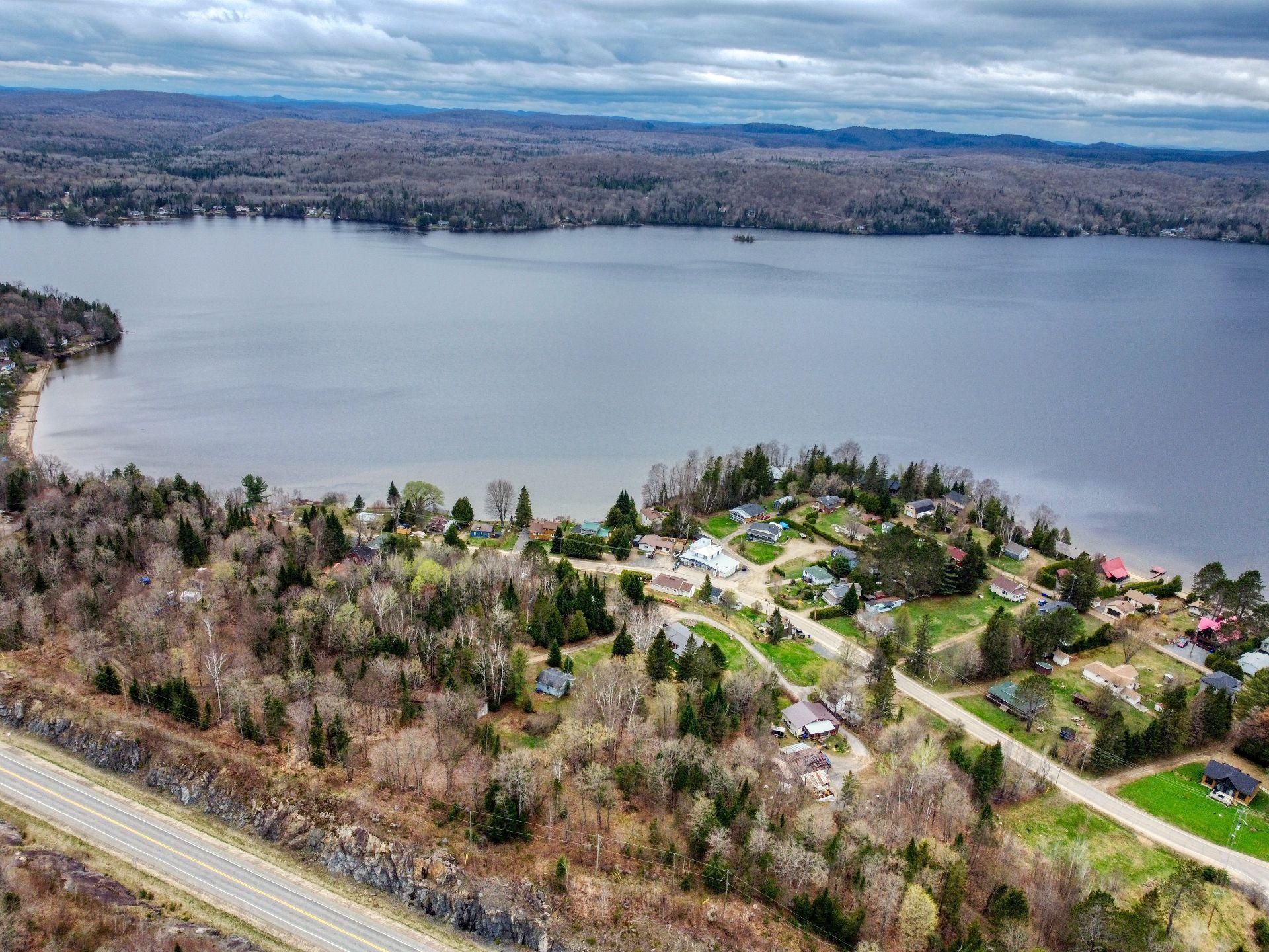 









6


Imp. des Pionniers

,
Lac-des-Plages,




QC
J0T1K0

