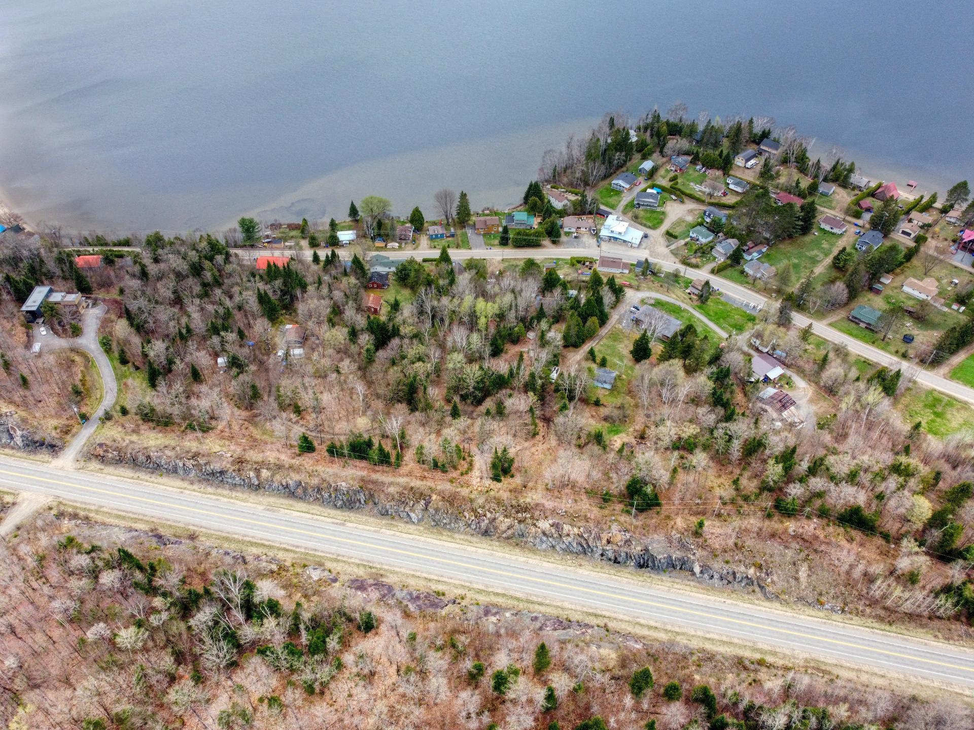 









6


Imp. des Pionniers

,
Lac-des-Plages,




QC
J0T1K0

