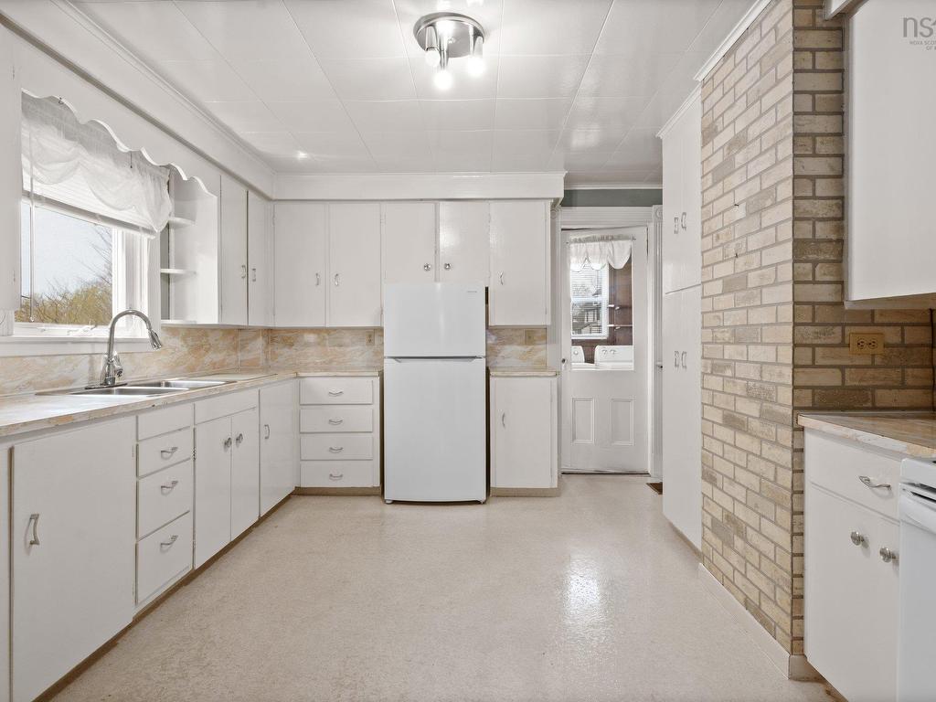 












132 & 142 Gray Street

,
Windsor,




NS
B0N 2T0

