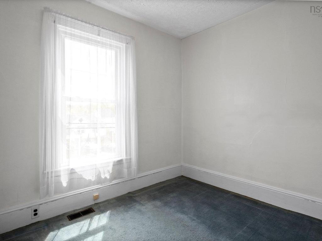 












132 & 142 Gray Street

,
Windsor,




NS
B0N 2T0

