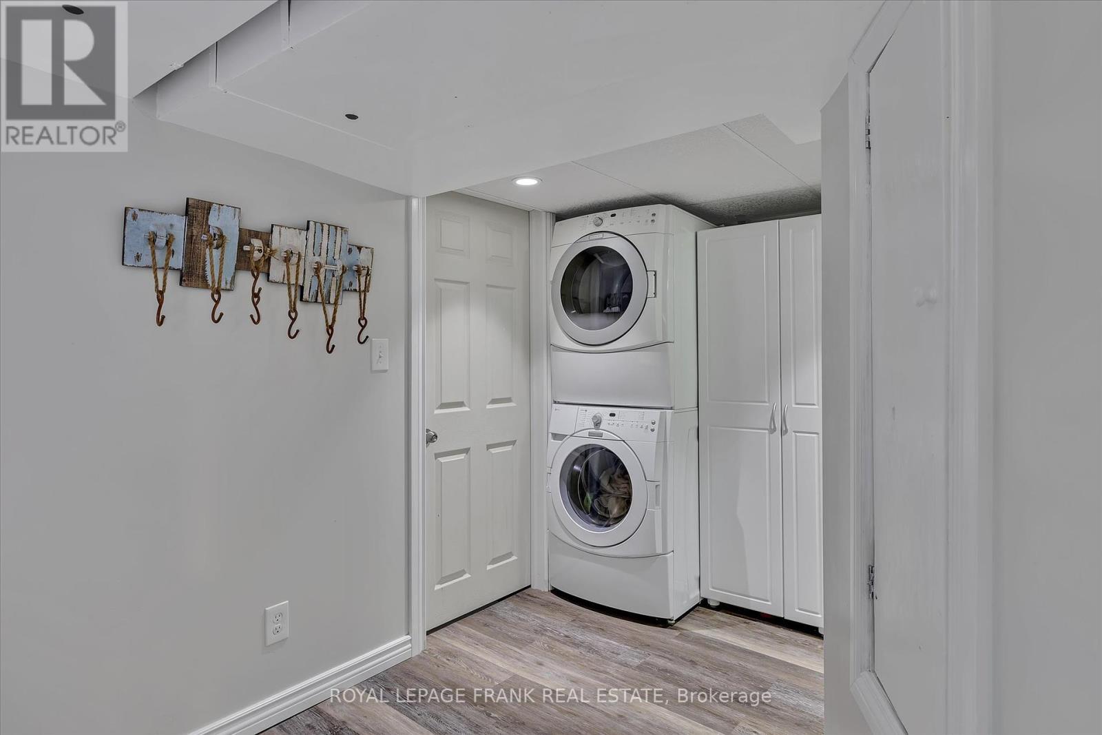 












490 MCCONNELL DRIVE

,
Selwyn,




Ontario
K9J0C5

