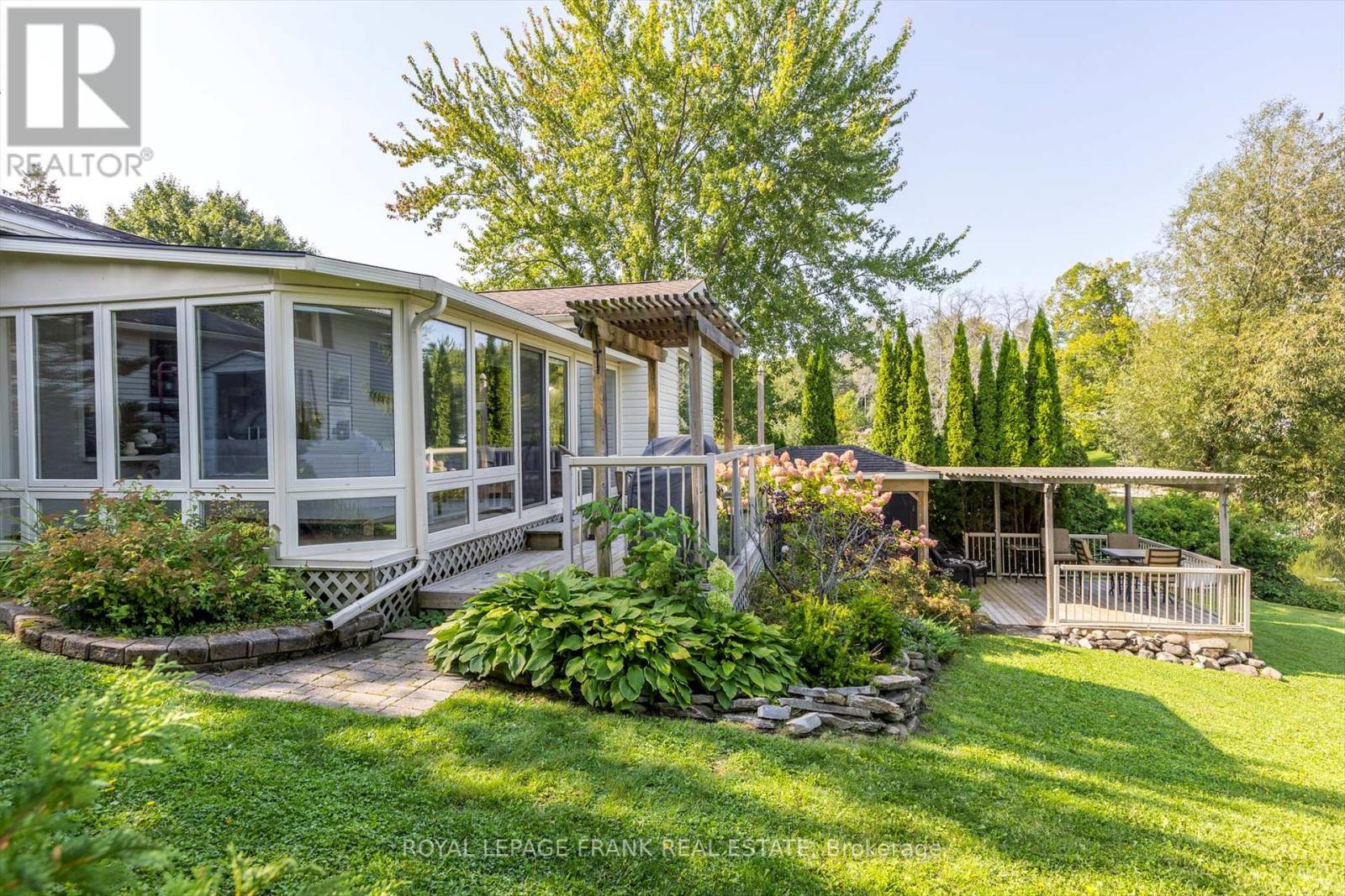 












490 MCCONNELL DRIVE

,
Selwyn,




Ontario
K9J0C5

