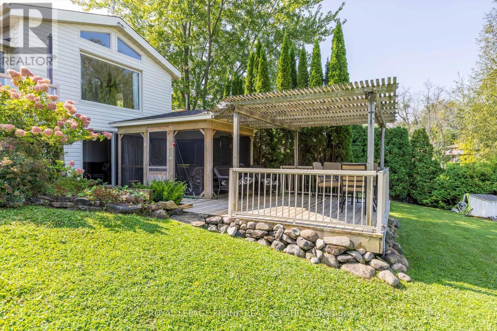 












490 MCCONNELL DRIVE

,
Selwyn,




Ontario
K9J0C5

