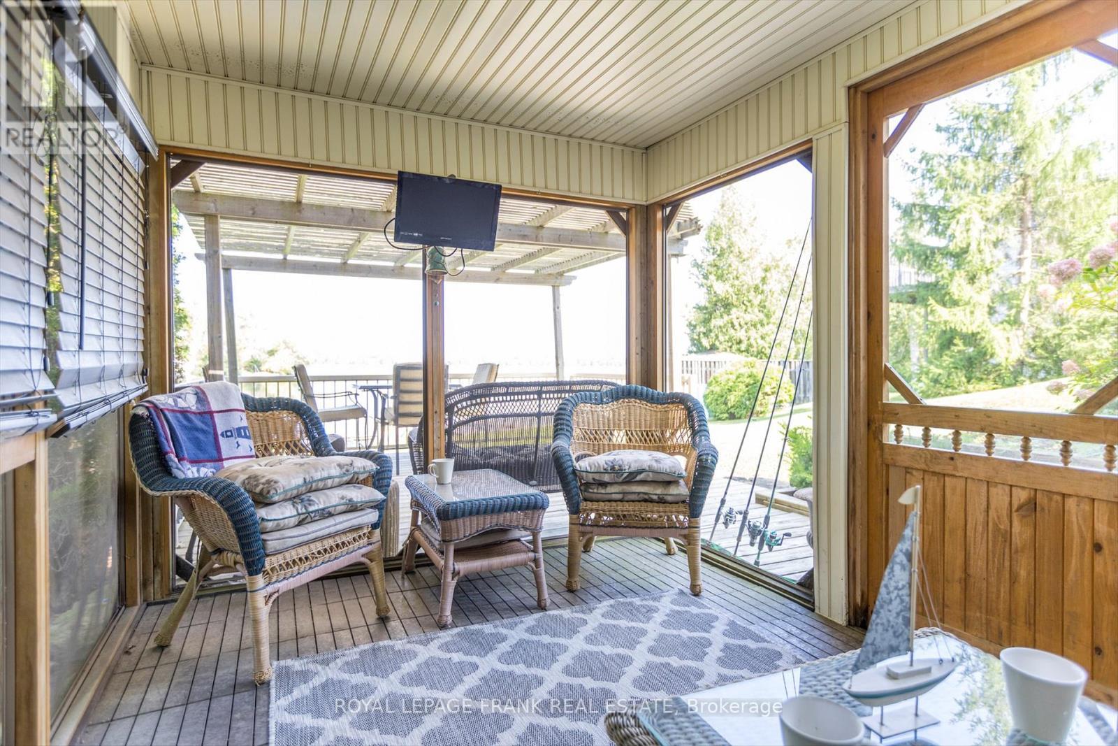 












490 MCCONNELL DRIVE

,
Selwyn,




Ontario
K9J0C5

