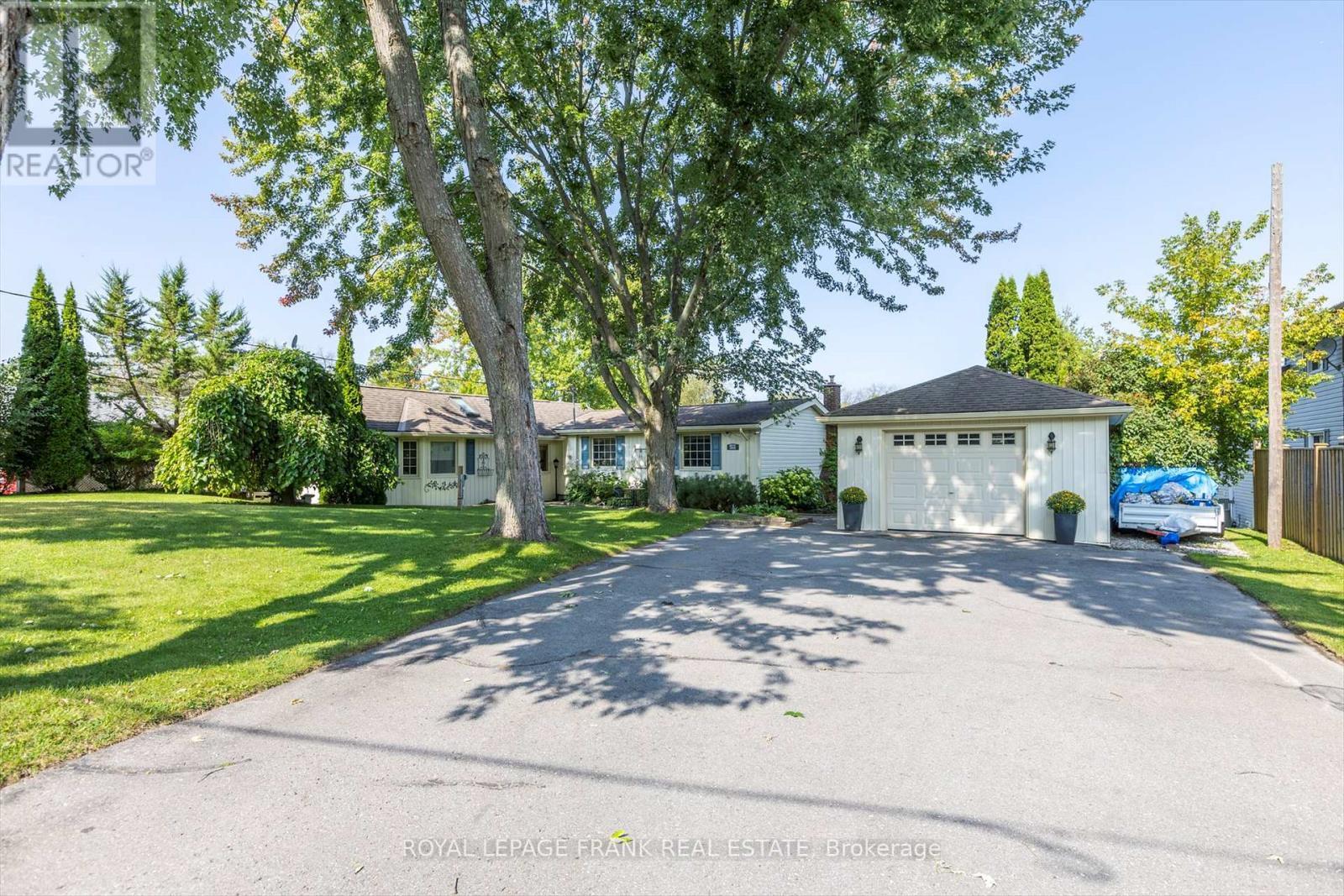












490 MCCONNELL DRIVE

,
Selwyn,




Ontario
K9J0C5

