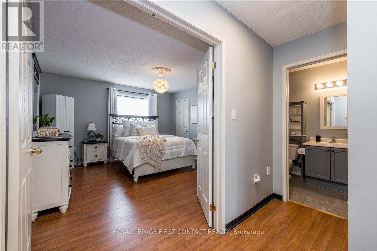












171 SOUTHWINDS CRESCENT

,
Midland,




Ontario
L4R0A2

