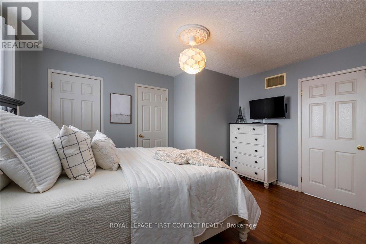 












171 SOUTHWINDS CRESCENT

,
Midland,




Ontario
L4R0A2

