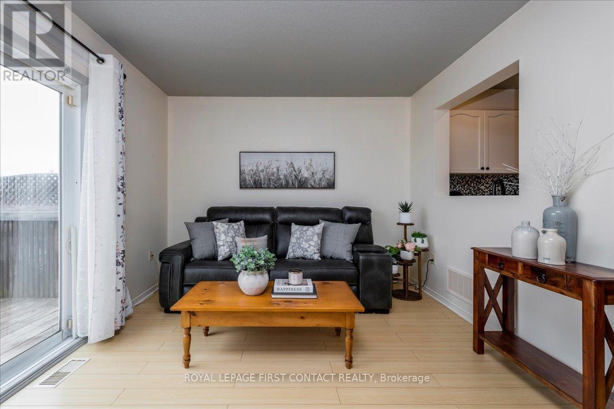 












171 SOUTHWINDS CRESCENT

,
Midland,




Ontario
L4R0A2

